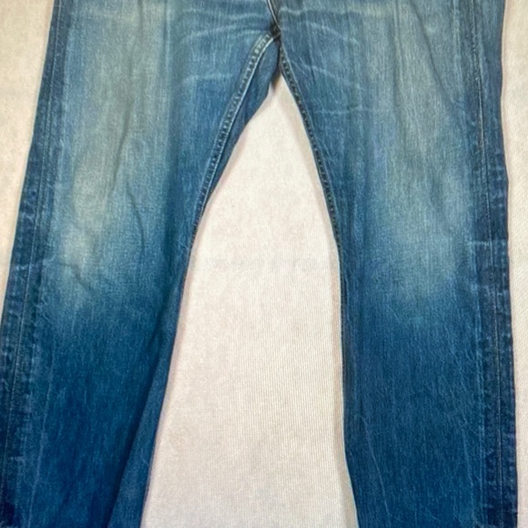 Levi's Men's Relaxed Fit Denim Jeans - Blue - Picture 4 of 4